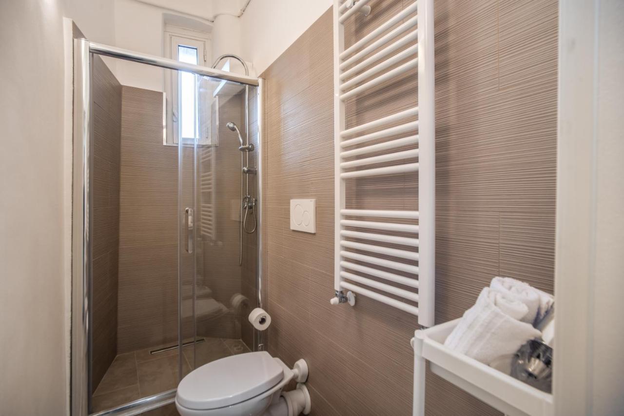 Newly Renovated Apartment By The Vatican Rome Bagian luar foto